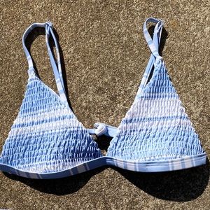 Light blue cheeky bikini set!